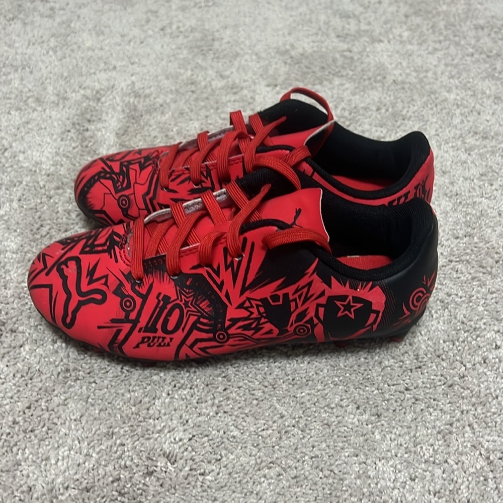 Puma x Christian Pulisic cleats - Picture 3 of 6